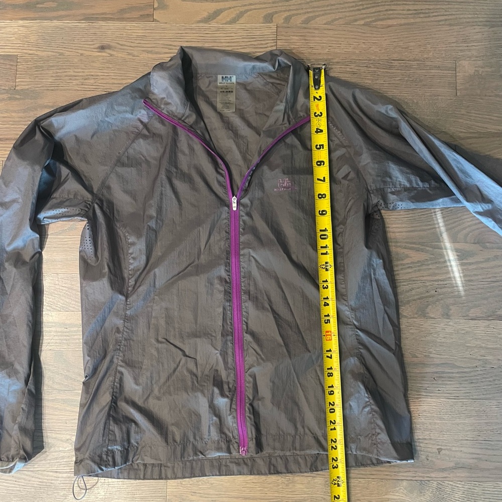Helly Hansen Grey Wind Breaker - image 5